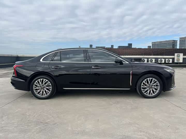Фото 4 - Hongqi H5
