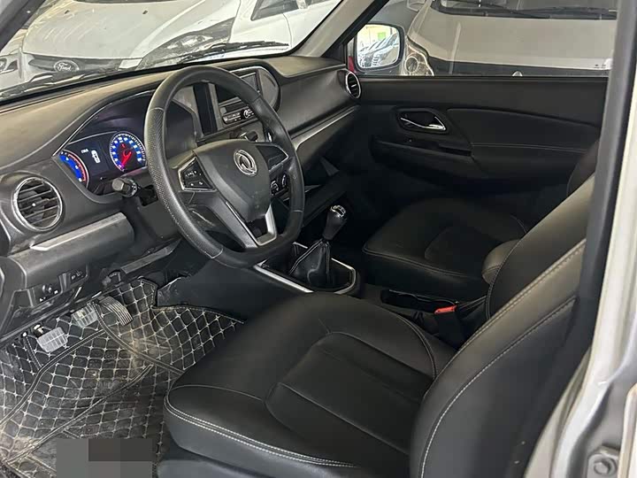 Фото 3 - Dongfeng Rich