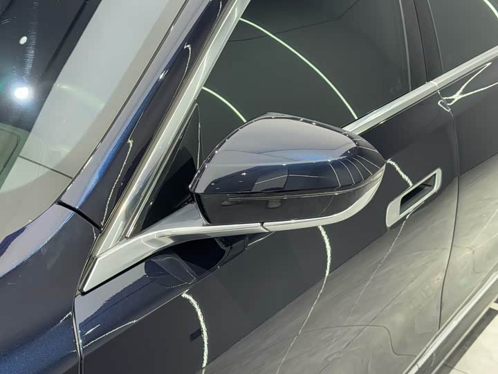 Фото 6 - BMW 7 Series