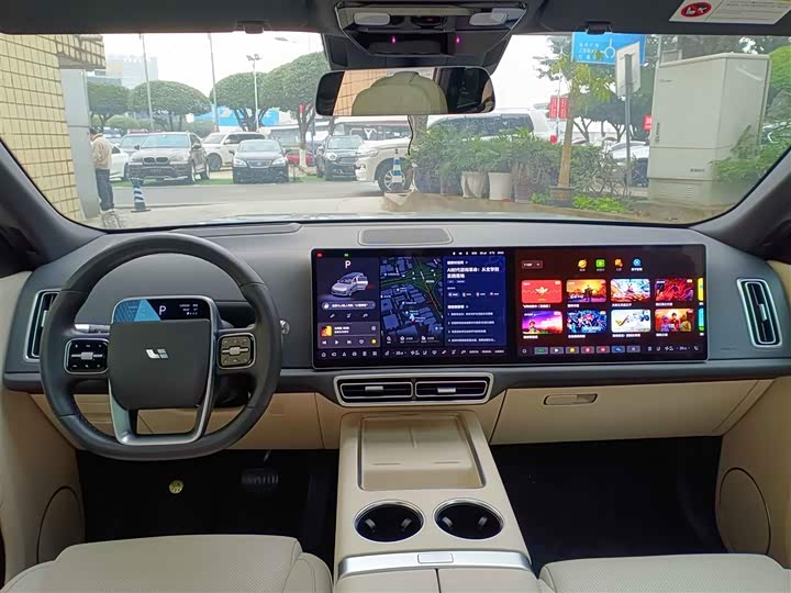 Фото 11 - LiXiang L9