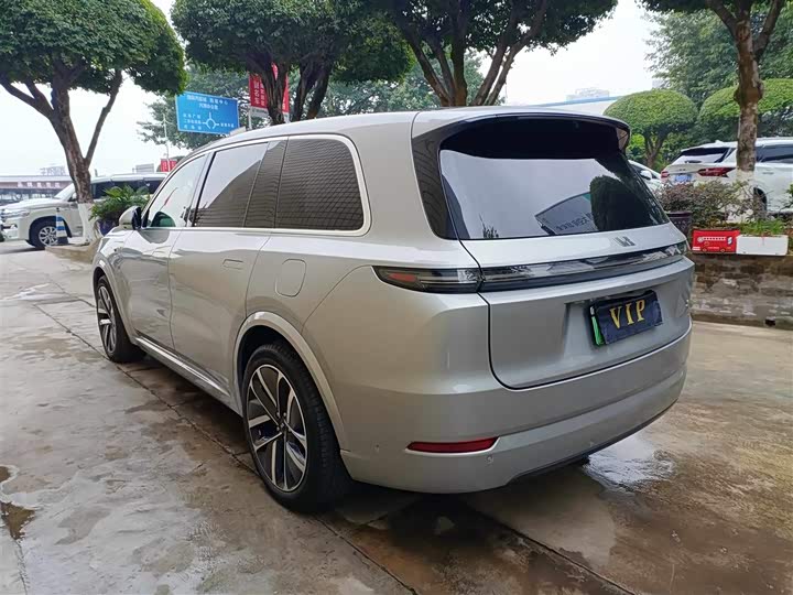 Фото 6 - LiXiang L9