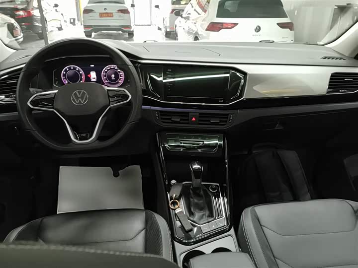 Фото 10 - Volkswagen Tayron