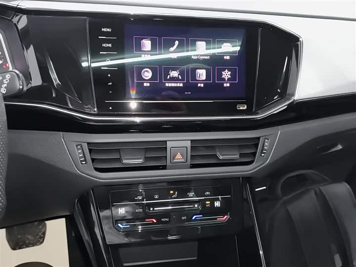 Фото 13 - Volkswagen Tayron