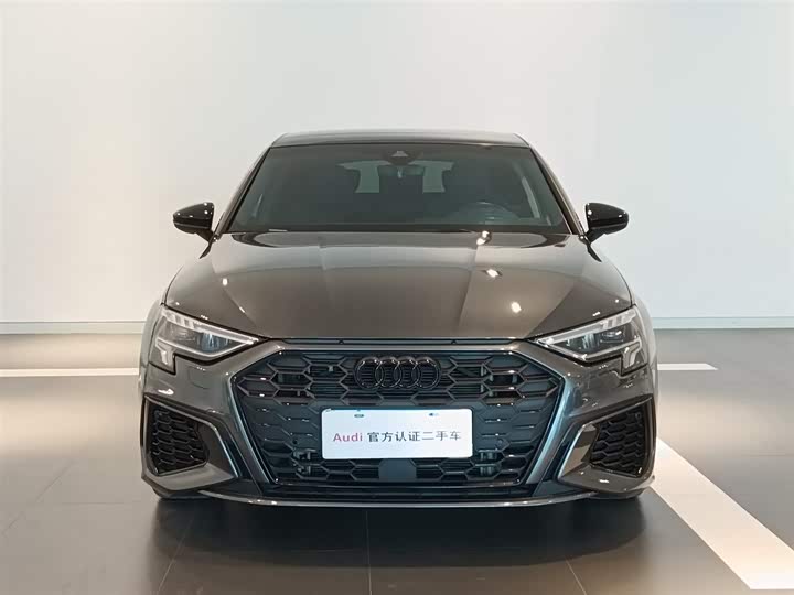 Фото 2 - Audi A3