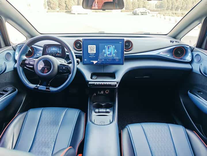 Фото 7 - BYD Dolphin