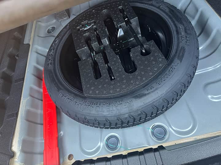 Фото 19 - Geely Preface