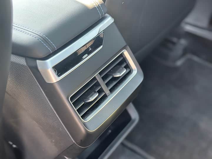 Фото 22 - Geely Preface