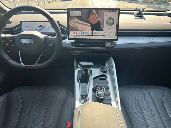 Фото 7 - Geely Preface