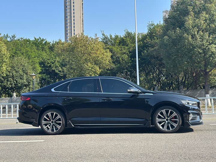 Фото 9 - Geely Preface