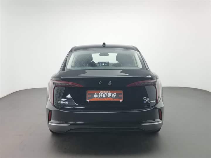 Фото 4 - Hongqi E-QM5