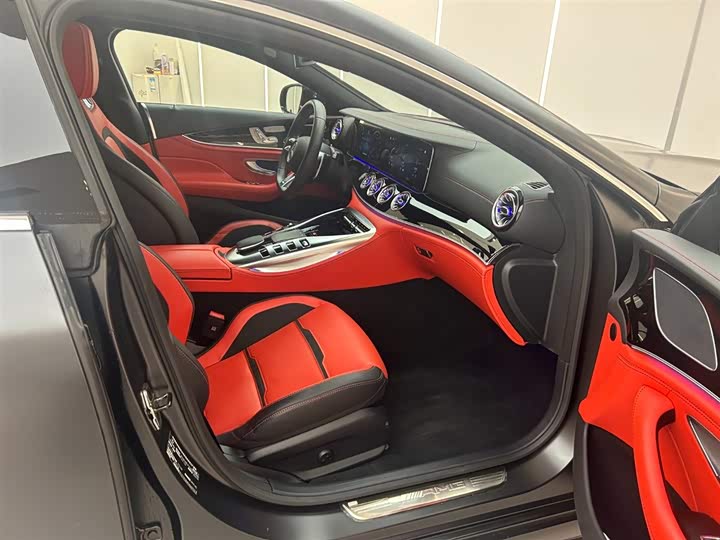 Фото 23 - Mercedes-Benz AMG GT