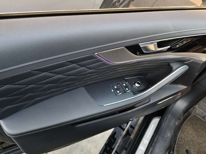 Фото 6 - Hongqi HS5