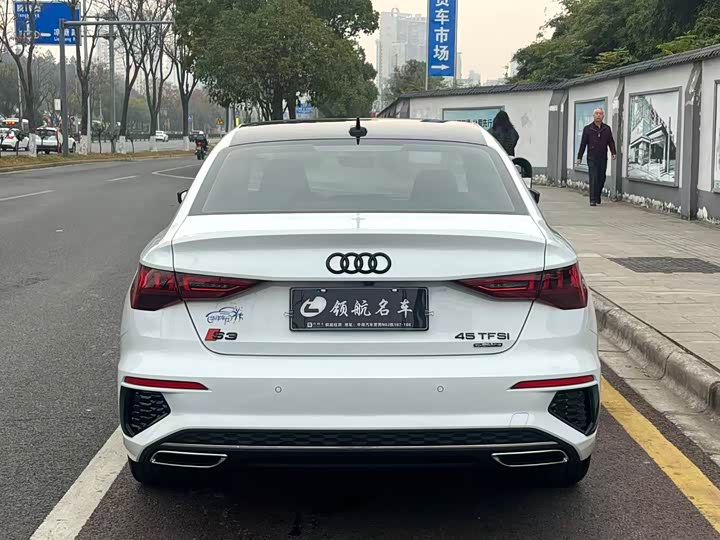 Фото 5 - Audi A3