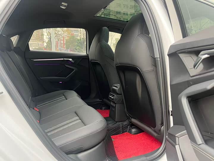 Фото 9 - Audi A3