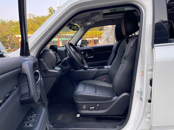 Фото 16 - Haval H-Dog