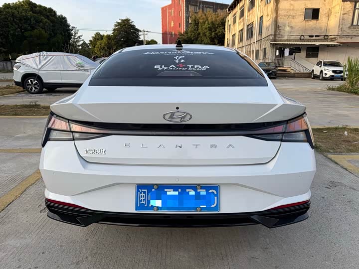 Фото 6 - Hyundai Elantra N line