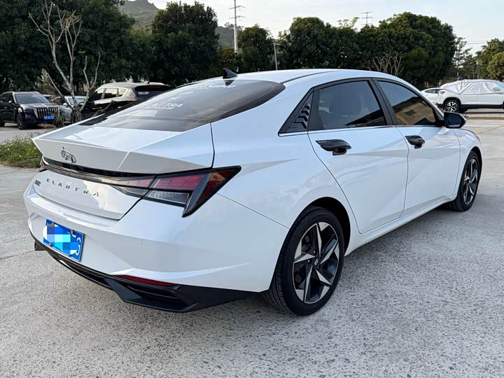 Фото 7 - Hyundai Elantra N line