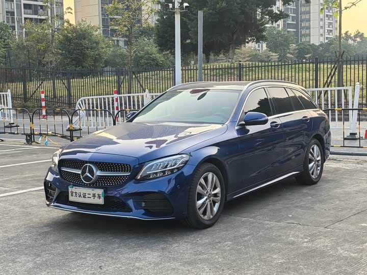 Фото 1 - Mercedes-Benz C-Class