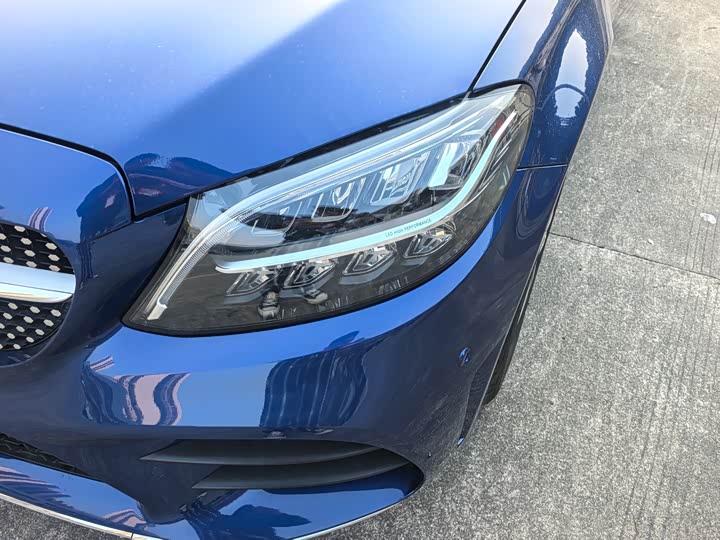 Фото 16 - Mercedes-Benz C-Class