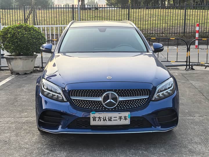 Фото 2 - Mercedes-Benz C-Class