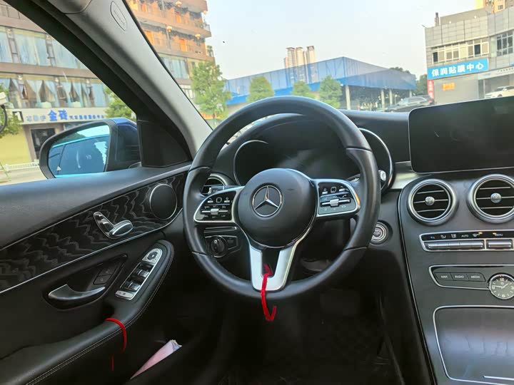 Фото 7 - Mercedes-Benz C-Class
