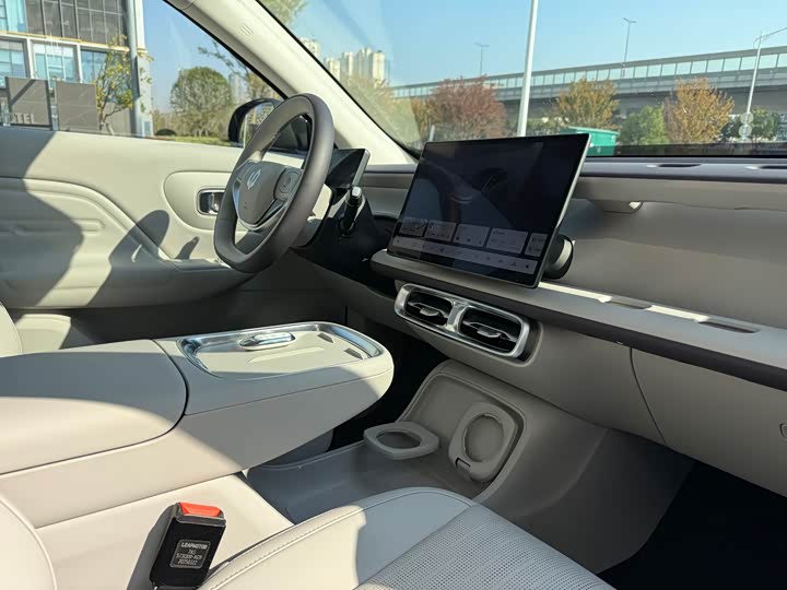 Фото 10 - Leapmotor B10