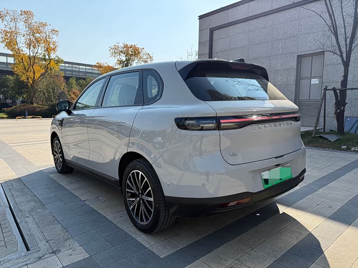 Фото 15 - Leapmotor B10