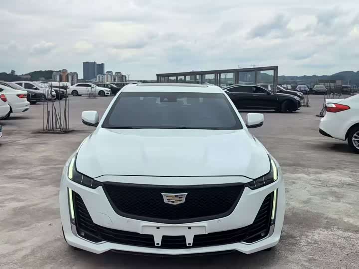 Фото 2 - Cadillac CT5