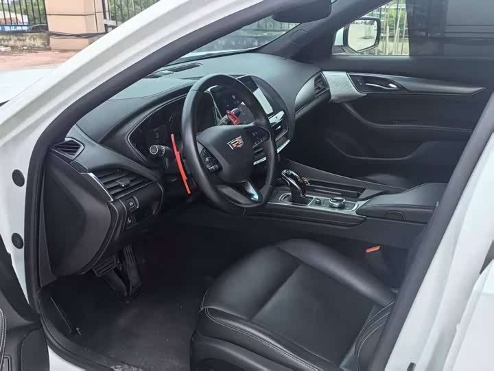 Фото 4 - Cadillac CT5