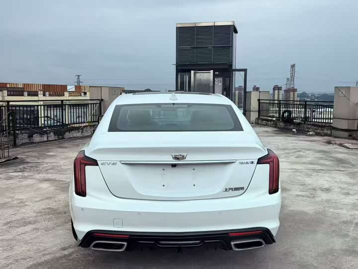 Фото 8 - Cadillac CT5