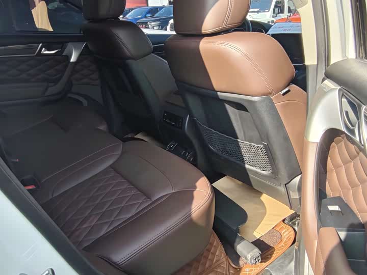 Фото 15 - Haval H9