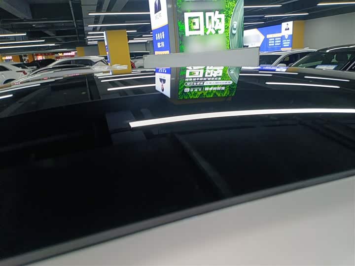 Фото 27 - Tesla Model Y