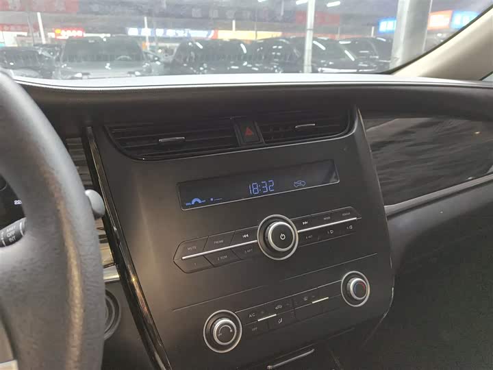 Фото 13 - Changan Oshan Kesang EV