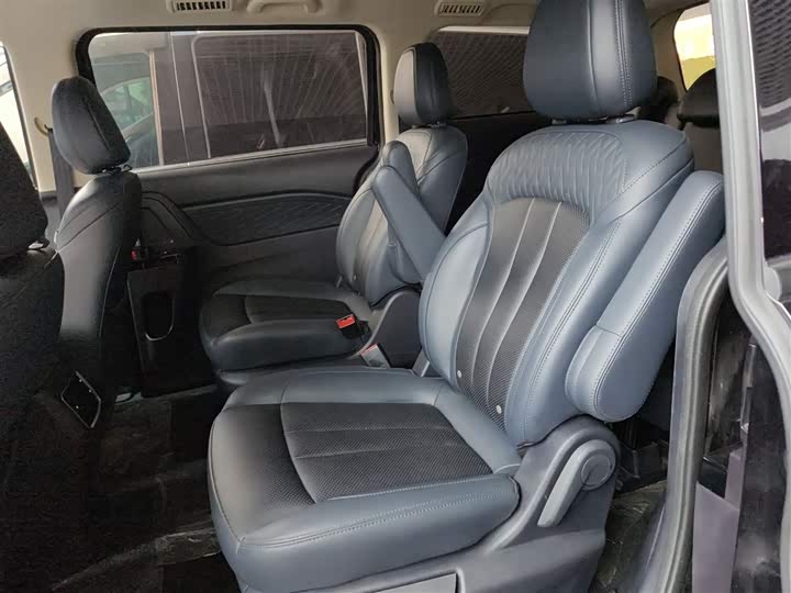 Фото 17 - Changan Oshan Kesang EV