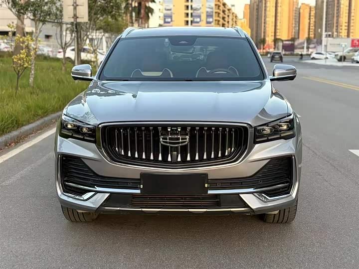 Фото 3 - Geely Monjaro