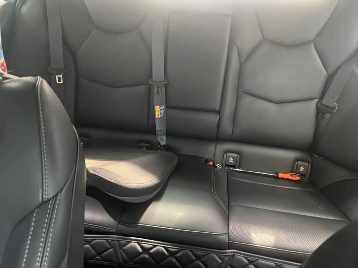 Фото 11 - Cadillac CT5