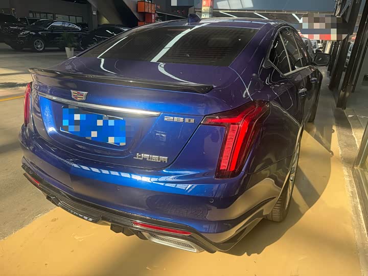 Фото 18 - Cadillac CT5