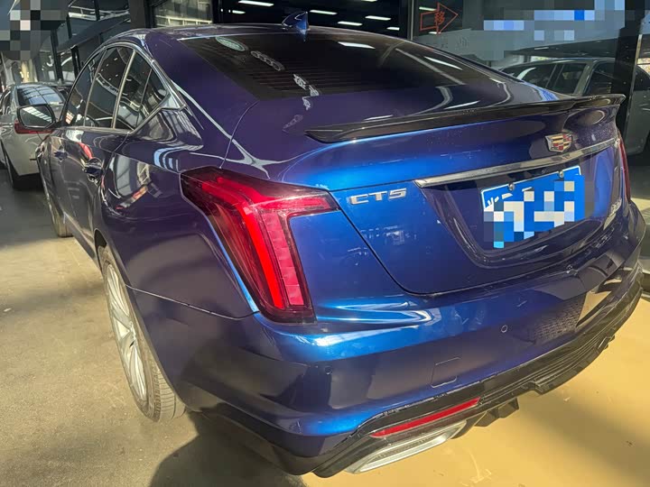 Фото 19 - Cadillac CT5