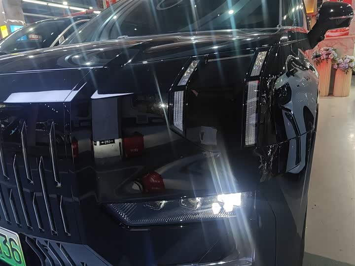 Фото 24 - Zeekr 009