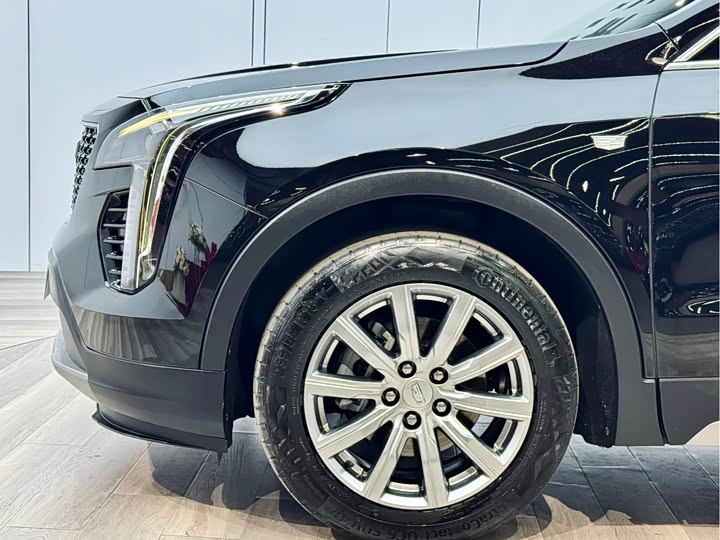 Фото 5 - Cadillac XT4