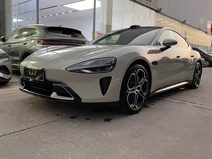 Фото 1 - Xiaomi SU7