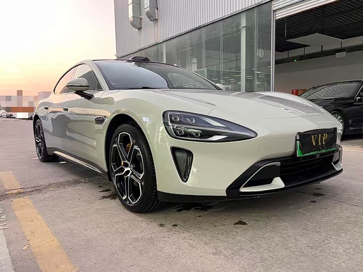 Фото 3 - Xiaomi SU7