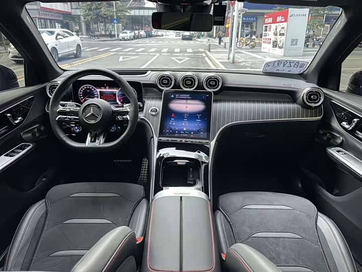 Фото 6 - Mercedes-Benz GLC-Class AMG