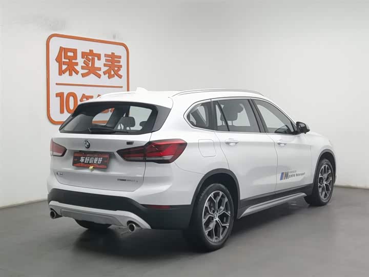 Фото 2 - BMW X1