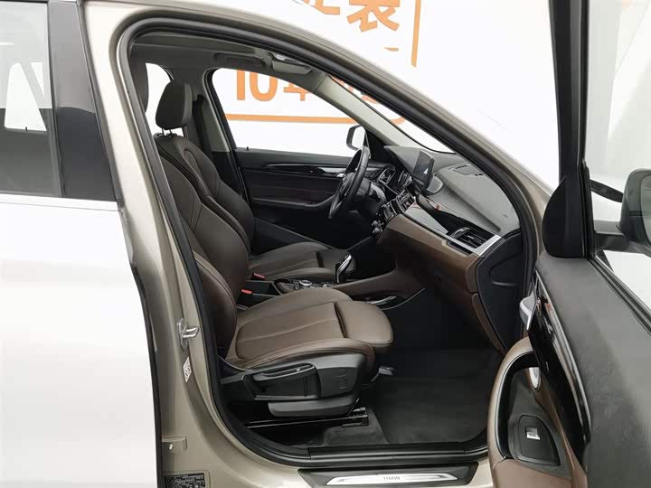 Фото 23 - BMW X1