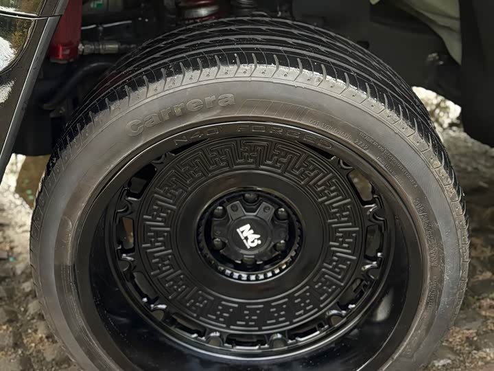 Фото 3 - Tank 300