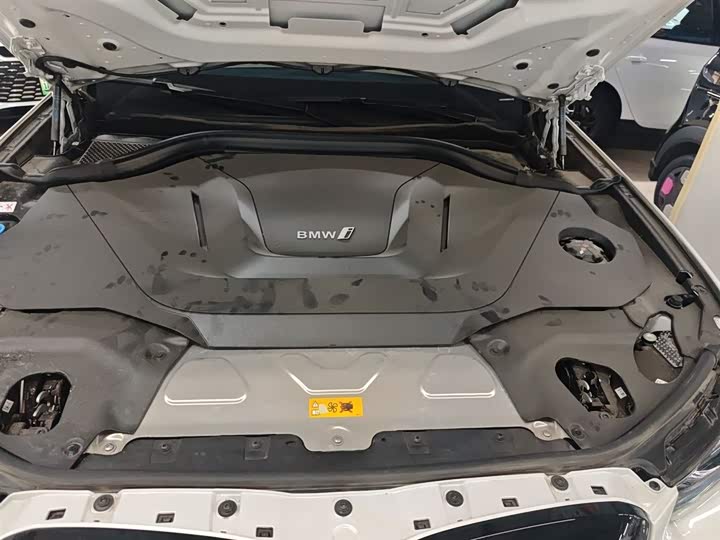 Фото 20 - BMW iX3