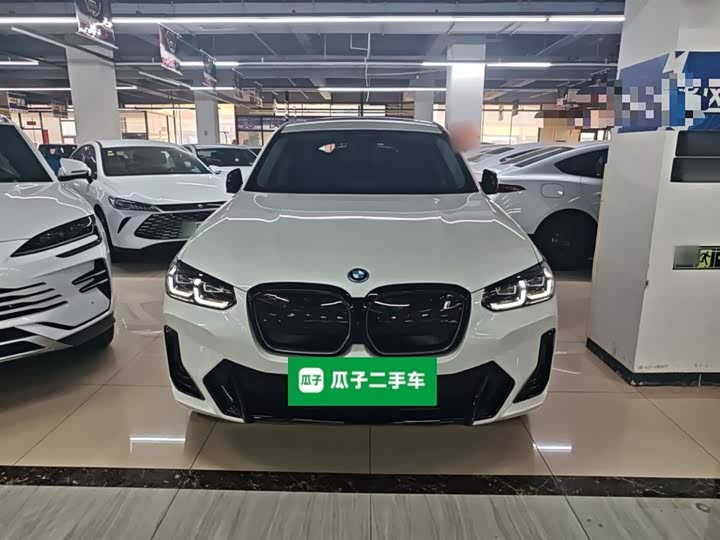 Фото 3 - BMW iX3