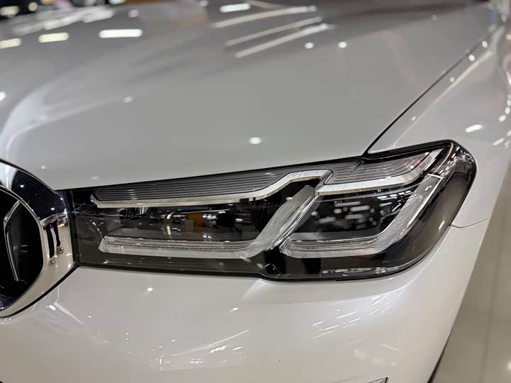 Фото 4 - BMW 5 Series