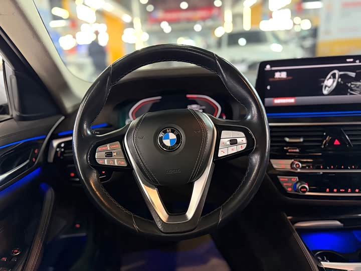 Фото 7 - BMW 5 Series